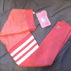 Bombshell coral sock leggings